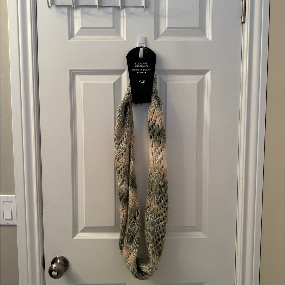 Infinity knit Scarf